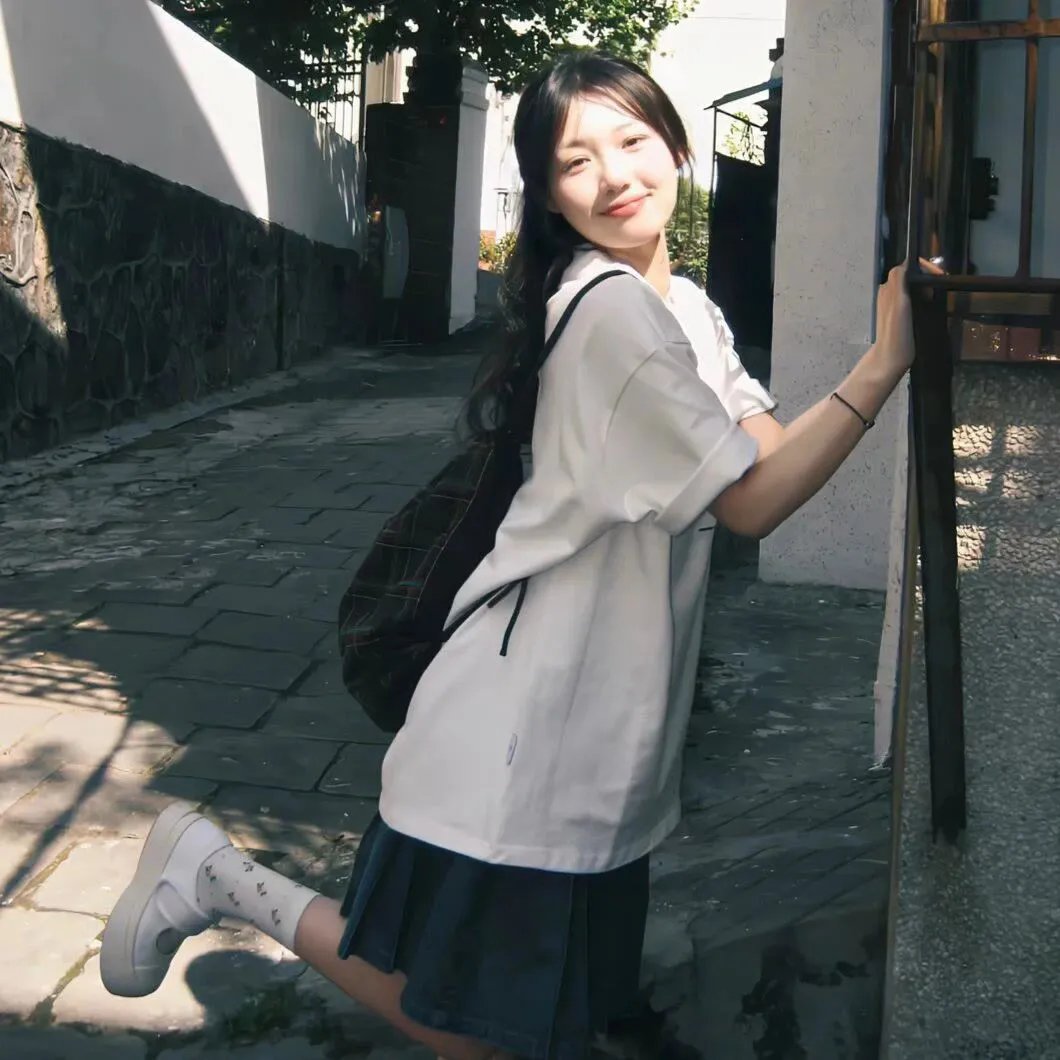 春泛桃花源